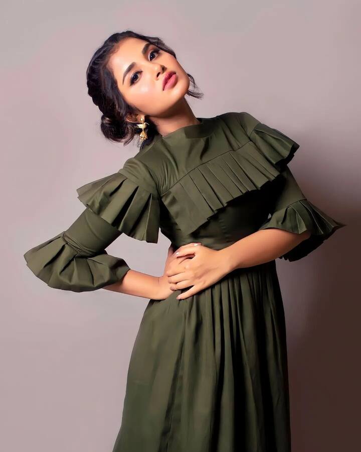 తెలుగులో మంచి గుర్తింపు పొందిన హీరోయిన్ లలో అనుపమా ఒకరు. Photo Credit@Anupama parameswaran/instagram.