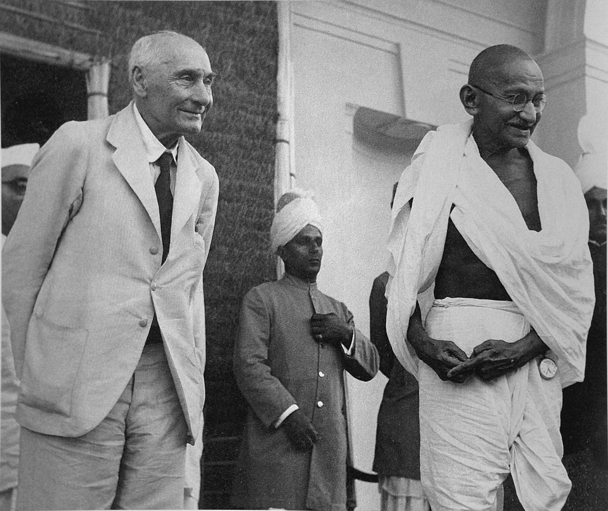 Mahatma Gandhi : गांधीजींचा नोटांवरील 'हसणारा फोटो' नेमका कधीचा आणि कुठला आहे? तो फोटो कुणी काढला? उत्तर सापडलं... 