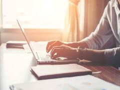 IRCTC TNPL Service: IRCTC રેલવે મુસાફરોને આપી રહી છે આ ખાસ ભેટ! પૈસા વગર પણ થઈ શકે છે રિઝર્વેશન, જાણો વિગત