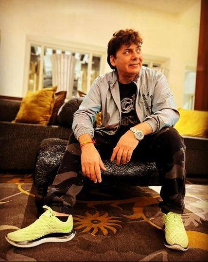 ਸੁਦੇਸ਼ ਲਹਿਰੀ ਨੇ ਸਾਲ 2007 'ਚ ਫਿਲਮ 'ਵਾਹਗਾ' ਨਾਲ ਤਾਮਿਲ ਇੰਡਸਟਰੀ 'ਚ ਡੈਬਿਊ ਕੀਤਾ ਸੀ। ਇਸ ਫਿਲਮ 'ਚ ਵਿਕਰਮ ਪ੍ਰਭੂ ਅਤੇ ਰਾਣੀਆ ਰਾਓ ਮੁੱਖ ਭੂਮਿਕਾਵਾਂ 'ਚ ਸਨ।