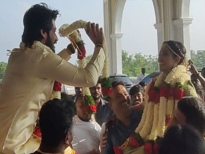 Harish Kalyan Narmada Udayakumar Wedding Jaimala Ceremony Beautiful ...