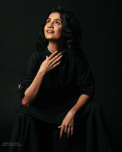 Amruta Subhash : वयाच्या 43व्या वर्षी अमृता सुभाष होणार आई, लवकरच होणार नव्या पाहुण्याचं आगमन!