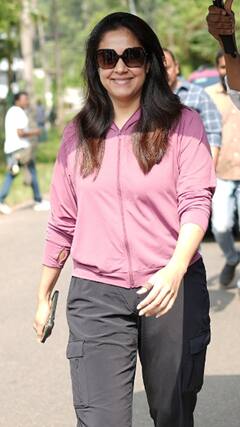 Jyothika Latest Photos : வாடி ராசாத்தி…ஷூட்டிங் ஸ்பாட்டில் வந்திறங்கிய ஜோ!