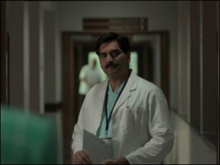 pakistani actor humayun saeed firts look out form netflix series the crown its looking promosing नेटफ्लिक्स सीरीज 'द क्राउन' में नजर आएंगे पाक एक्टर हुमायूं सईद, सामने आया फर्स्ट लुक