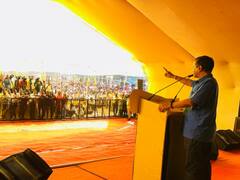 Arvind Kejriwal Gujarat Visit: गुजरात में बीजेपी पर जमकर बरसे सीएम केजरीवाल, लक्ष्मी-गणेश की फोटो को लेकर कह दी ये बड़ी बात