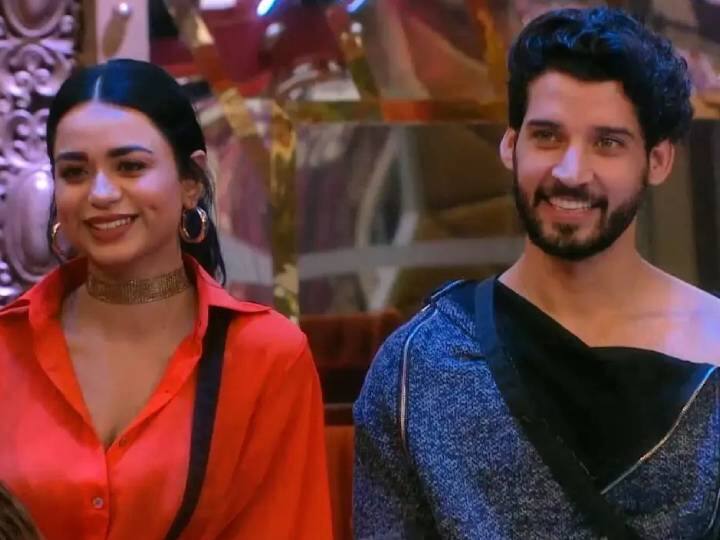 Bigg Boss 16: क्या गौतम विग और सौंदर्या शर्मा का रिश्ता है नकली? बेस्ट फ्रेंड ने कही ये बात Kkhushi Jaain talked about his friend Gautam Vig Relationship with Soundarya Sharma in bigg boss 16 Bigg Boss 16: क्या गौतम विग और सौंदर्या शर्मा का रिश्ता है नकली? बेस्ट फ्रेंड ने कही ये बात