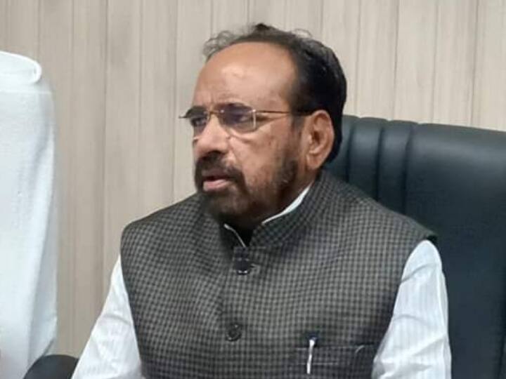 Indore: मध्य प्रदेश में गंभीर सड़क हादसों के लिए जिम्मेदार 26 ‘ब्लैक स्पॉट’ की पहचान, साल भर में हटेंगे Indore News Gopal Bhargava said 26 black spots responsible for road accidents will be removed in a year Indore: मध्य प्रदेश में गंभीर सड़क हादसों के लिए जिम्मेदार 26 ‘ब्लैक स्पॉट’ की पहचान, साल भर में हटेंगे