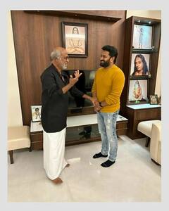 Rishab Shetty Meets Rajinikanth : రజనీకాంత్ పాదాలకు నమస్కరించిన రిషబ్ - ఒక్కసారి అభినందిస్తే వందసార్లు