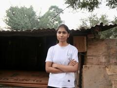 सफाई कर्मचारी की बेटी बनेगी डॉक्टर, पैसे की कमी के बाद भी नहीं टूटा हौसला, मिली 9वीं रैंक