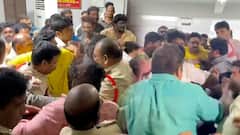 Budda Venkanna Shifted To Hospital: వెంకన్నను ఆసుపత్రికి తరలించిన పోలీసులు
