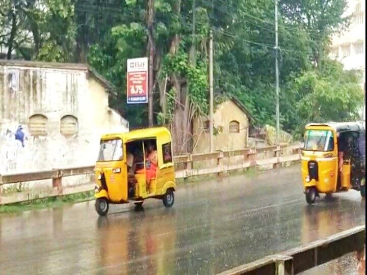 Northeast Monsoon begins in Madurai  Widespread rain in various areas Rain : மதுரையில் வெளுக்கத் தொடங்கிய வடகிழக்கு பருவமழை..!  பல்வேறு பகுதிகளில் கொட்டித் தீர்த்தது..!