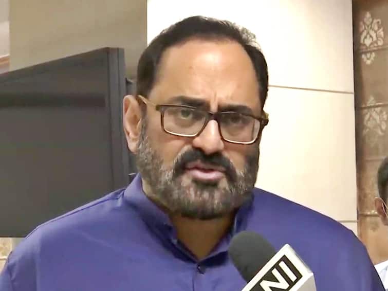 Big Tech Companies Cannot Contradict Indians' Constitutional Rights, New IT Rules To Put Greater Obligations: IT Minister Rajeev Chandrasekhar Big Tech Can't Contradict Indians' Rights, New IT Rules To Put Greater Obligations: IT Minister