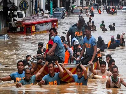 72 die of Philiphines flood, landslinde and tropical cyclone Philippines Flood : வெள்ளம், நிலச்சரிவால் பாதிக்கப்பட்டுள்ள பிலிப்பைன்ஸ்..! 72 பேர் உயிரிழந்த பரிதாபம்..