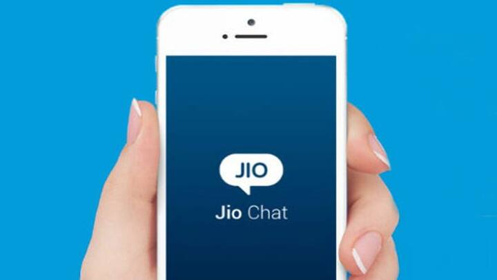 Jio Chat: जियो की यह भारतीय चैटिंग ऐप भी काफी पॉपुलर है, लेकिन इस ऐप का इस्तेमाल सिर्फ जियो यूजर्स ही कर सकते हैं. जियो यूजर्स इस ऐप को फ्री में इस्तेमाल कर सकते है. आप अपने जियो कॉन्टैक्ट्स से इस ऐप के जरिए चैटिंग कर सकते हैं.