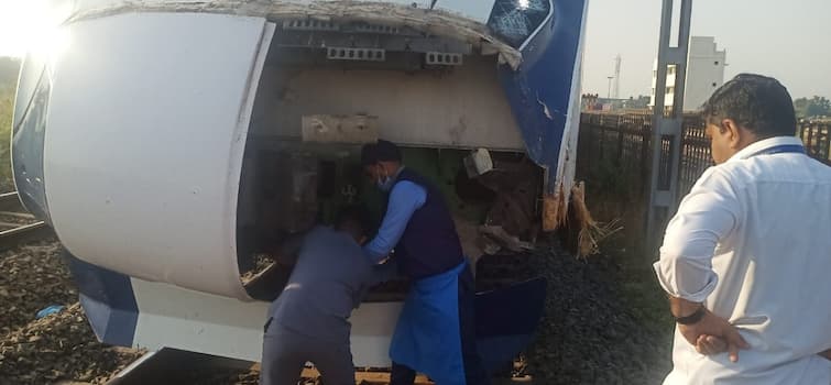One more time Vande Bharat Train Accident in Valsad near Atul , cow hit train Vande Bharat Train Accident : ફરી એકવાર વલસાડ પાસે વંદે ભારત ટ્રેનને નડ્યો અકસ્માત