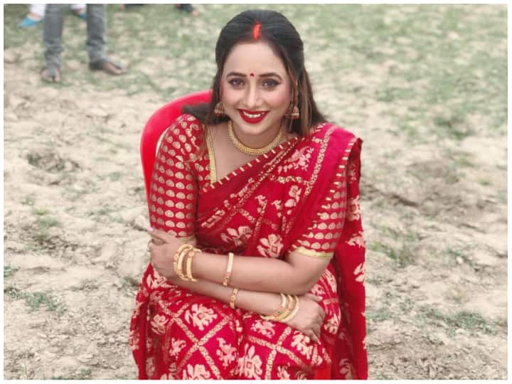 Chhath Pooja 2022 See Make-Up Tips For Chhath Pooja Get Ready At Home Easily Chhath Puja 2022: छठ पूजा पर ऐसे करें लाइट मेकअप, दिखेंगी सबसे अलग और खूबसूरत