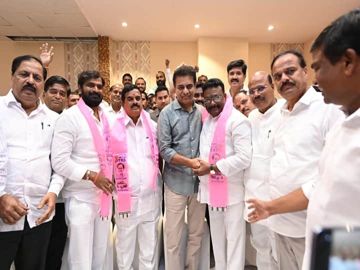 KTR Releases Chargesheet Against BJP Ahead Of Munugode Bypoll TRS KT Rama Rao KTR Releases Chargesheet Against BJP Ahead Of Munugode Bypoll