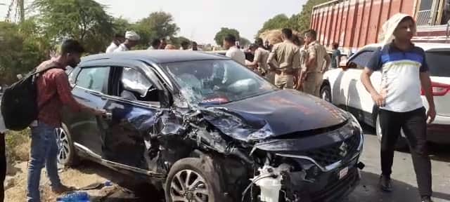 Banaskantha Accident one person died in Car accident at Tharad during car arrived for PM Modi function preparation Banaskantha Accident :  PMના કાર્યક્રમના બંદોબસ્તમાં આવતી પોલીસની ખાનગી કાર અને ઇક્કો વચ્ચે અકસ્માત, એકનું મોત
