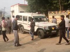दिवाली पर स्टील के गिलास के नीचे सूतली बम चलाया, जांघ पर लगने से युवक की मौत