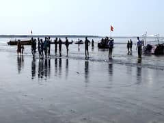 PHOTO : राज्यभरातील पर्यटनस्थळे हाऊसफुल्ल!  विविध ठिकाणी पर्यटकांनी गर्दी