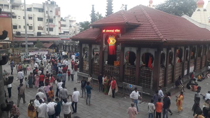 28 ऑक्टोबर रोजी सर्वाधिक (85,190) भाविकांची नोंद झाली, तर 24 ऑक्टोबरला 70,000 भाविकांनी भेट दिली.