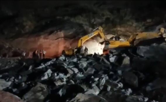 Jammu Kashmir के किश्तवाड़ में भयंकर Landslide, चार लोगों की हुई मौत
