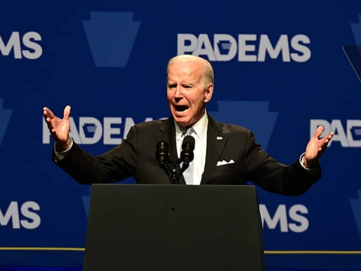 President Joe Biden Gaffe Claims Campaigned In 54 States Around US Pennsylvania Democratic Party Reception 'Adding 4 Extra States To US': President Joe Biden Trolled For Fresh Gaffe, Video Surfaces
