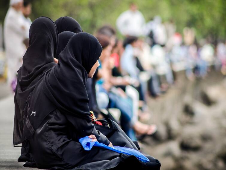 Punjab and Haryana HC said minor Muslim girl over 15 years of age free to marry person of her choice High Court: હાઈકોર્ટનો મોટો ફેંસલોઃ 15 વર્ષની મુસ્લિમ છોકરી પસંદગીના યુવક સાથે કરી શકે છે નિકાહ !