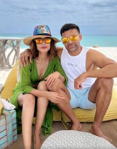 Payal-Sangram Honeymoon: मालदीव में हनीमून, संग्राम की बाहों में सुकून...देखें पायल रोहतगी की लेटेस्ट तस्वीरें