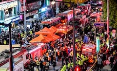 Seoul Stampede: উৎসব বদলে গেল বিভীষিকায়, হ্যালোউইনের সন্ধেয় রাস্তায় শবের সারি, পদপিষ্ট হয়ে মৃত্যু ১৫১ জনের