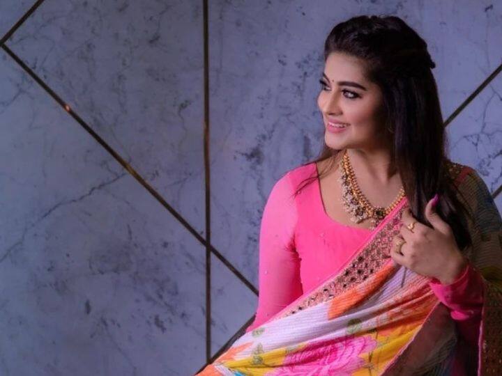 சமீபத்தில் இவரது பிறந்தநாள் புகைப்படங்களை இன்ஸ்டாவில் பதிவிட்டிருந்தார்