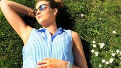 Lifestyle: আড়াল নয়, দিনের এই সময়ে নিশ্চিন্তে আসুন সূর্যের আলোয়