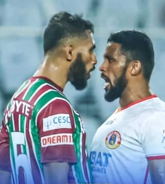 আইএসএলে কলকাতার ময়দানে প্রথমবার ডার্বি আয়োজিত হল। গতবার গোয়ায় বসেছিল এই আসর।