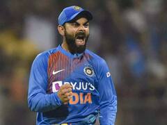 Virat kohli : டி20-உலகக் கோப்பை போட்டிகளில் 22 இன்னிங்ஸில் ஆயிரம் ரன்கள் அடித்து கோலி புதிய சாதனை!
