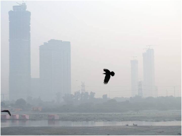 Delhi ncr records very bad air quality as cbcb released fresh data know about Delhi Weather Delhi-NCR Weather Update: सेहत के लिए खतरनाक बनी दिल्ली-एनसीआर की हवा, 'बेहद खराब' श्रेणी में पहुंचा एक्यूआई