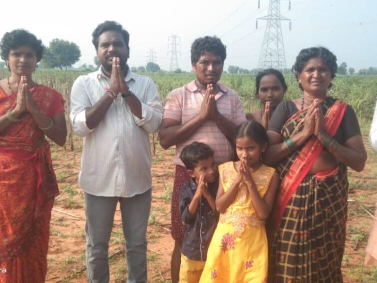 In Kurnool district, the case of the police threatening a farmer to sell his farm has come to light. Kurnool News :  పొలం అమ్ముతావా ప్రాణం పోగొట్టుకుంటావా అని ఆప్షన్ ఇచ్చిన సీఐడీ  సీఐ  - రికార్డు చేసిన  రైతు ! వాట్ నెక్ట్స్