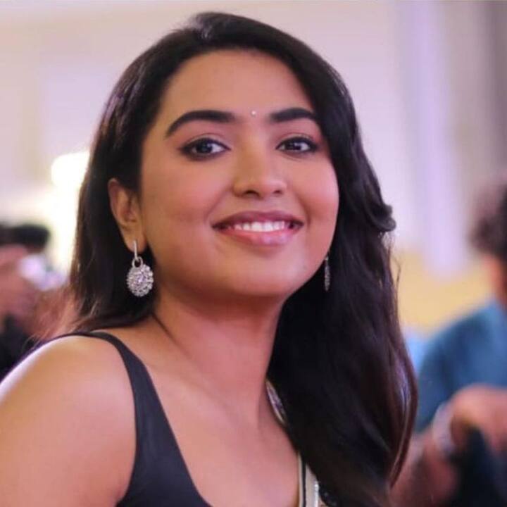 சிவ ஆத்மிகா இப்படத்தில் முக்கிய கதாப்பாத்திரத்தில் நடிக்கிறார்