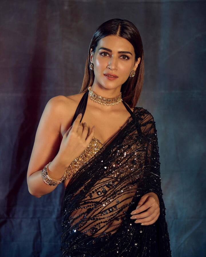 आजकाल ती लोकांसह निर्मात्यांची पहिली पसंती बनली आहे.(फोटो सौजन्य :kritisanon/इंस्टाग्राम)
