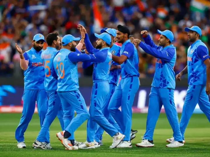 India announced team against new zealand hardik pandya shikhar dhawan odi captain IND vs NZ: धवन को वनडे और हार्दिक को मिली टी20 की कप्तानी, उमरान-शाहबाज को मिला मौका