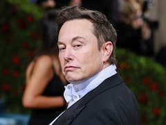 Elon Musk Dissolves Twitter Board, Becomes 'Sole Director': Report