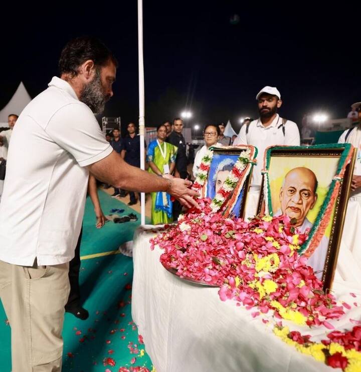 સરદાર વલ્લભભાઈ પટેલની જયંતિની સાથે દેશના પૂર્વ પીએમ ઈંદિરા ગાંધીની પુણ્યતિથિ પણ છે.