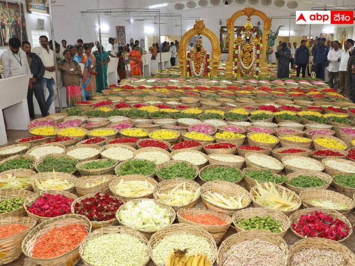 శ్రీవారి ఆలయంలో వైభవోపేతంగా పుష్ప‌యాగం..