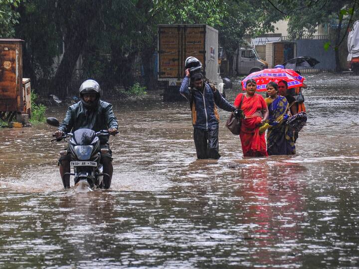 Chennai on Tuesday reported the highest rainfall for November 1 in the past 30 years. Cauvery delta areas and coastal regions like Kanyakumari received the most rains due to the arrival of the Northeast monsoon on October 29. (Source: PTI)