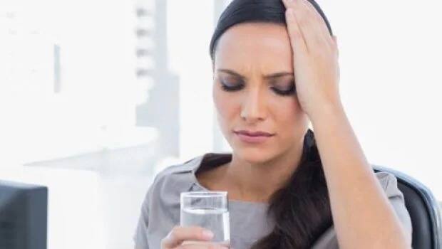 ਕਈ ਵਾਰ ਲੋਕਾਂ ਨੂੰ ਇਹ ਵੀ ਪਤਾ ਨਹੀਂ ਹੁੰਦਾ ਕਿ ਉਨ੍ਹਾਂ ਨੂੰ ਲੋਅ ਬਲੱਡ ਪ੍ਰੈਸ਼ਰ ਦੀ ਸਮੱਸਿਆ ਹੈ। ਜਦੋਂ ਸਰੀਰ ਵਿੱਚ ਕੁਝ ਲੱਛਣ ਦਿਖਾਈ ਦੇਣ ਲੱਗਦੇ ਹਨ, ਤਾਂ ਇਸ ਵੱਲ ਧਿਆਨ ਦਿੱਤਾ ਜਾਂਦਾ ਹੈ।