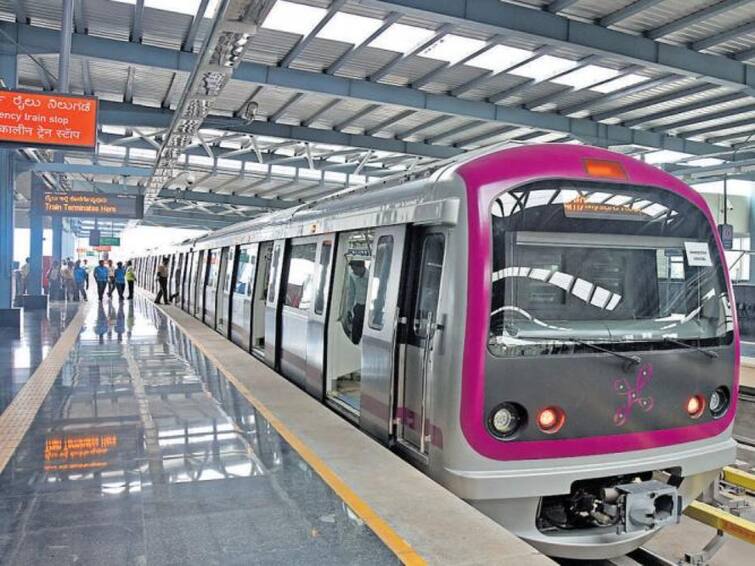 Bengaluru Namma Metro Rail launches QR ticketing service on WhatsApp Metro QR Ticket : இனி, நீண்ட வரிசையில் நிற்க வேண்டாம்.. வாட்ஸ்-ஆப் மூலம் க்யூ ஆர் டிக்கெட்.. மெட்ரோ அப்டேட்