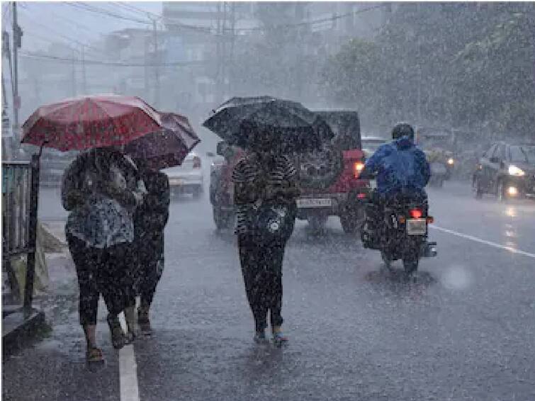 heavy rainfall expected in TN for next 4 days Chennai Nungambakkam receives 3rd largest rain since 72 years Rain Alert : 72 ஆண்டுகளில் 3-வது முறை.. சென்னை எந்த இடத்தில் இவ்வளவு மழை? நாளைக்கான அப்டேட் என்ன?