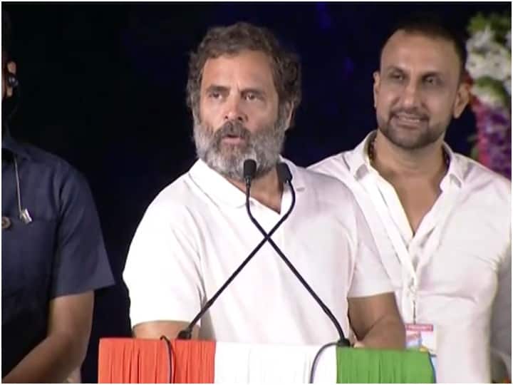 Rahul Gandhi Addresses Rally during Bharat Jodo Yatra in hyderabad Bharat Jodo Yatra: 'एक दूसरे की मदद करते हैं BJP और TRS, पीएम मोदी के इशारे पर होता है पूरा काम'- हैदराबाद में बोले राहुल गांधी