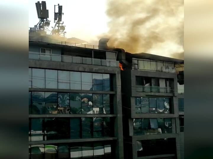 शर्थीच्या प्रयत्नानंतर अग्निशमन दलाला आगीवर नियंत्रण मिळवण्यात यश आलं आहे
