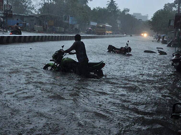 Chennai City police announced two subways closed in the city due to heavy rain Chennai Rain: சென்னை மக்களே! இரண்டு சுரங்கப்பாதைகள் மூடல்; சென்னை பெருநகர காவல் துறை அறிவிப்பு!