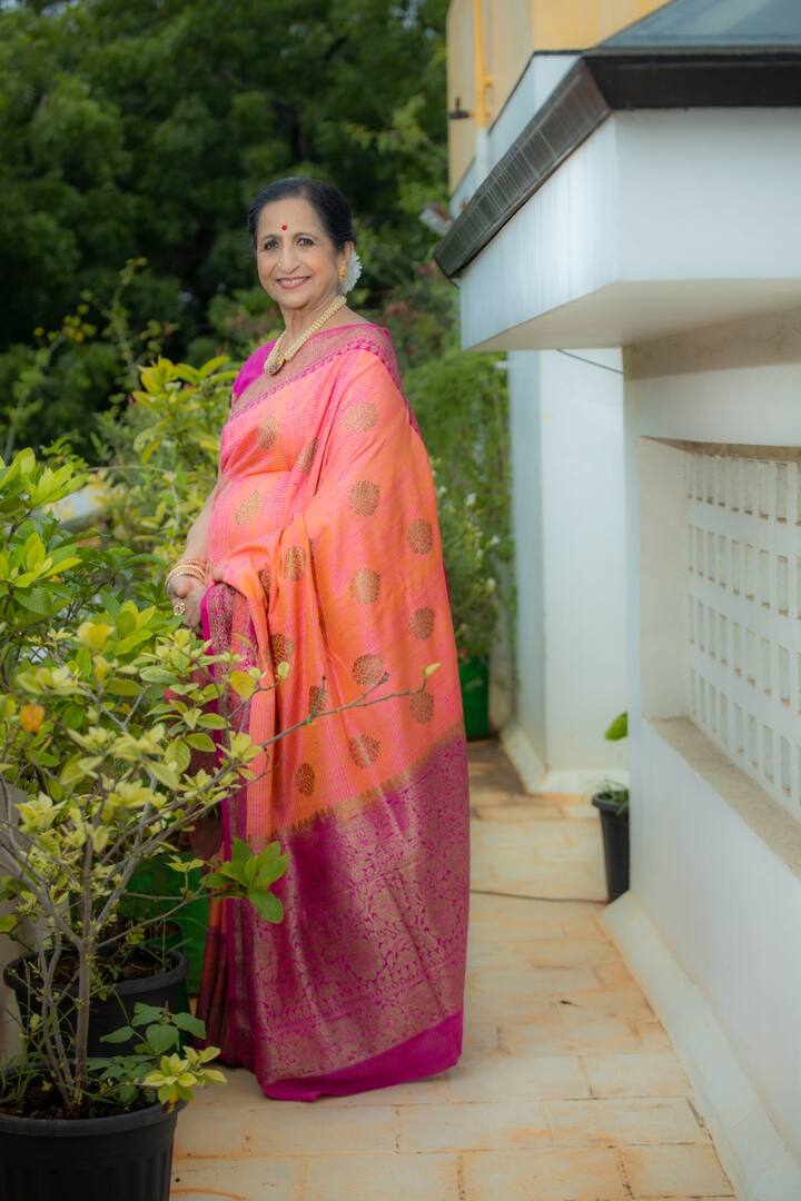 செவாலியே விருதிற்கு அருணா சாய்ராம் தேர்ந்தெடுக்கப்பட்டுள்ளது குறித்து பிரான்ஸ் குடியரசின் கலாச்சார அமைச்சர் ரீமா அப்துல் மலாக் அறிவித்துள்ளார்.